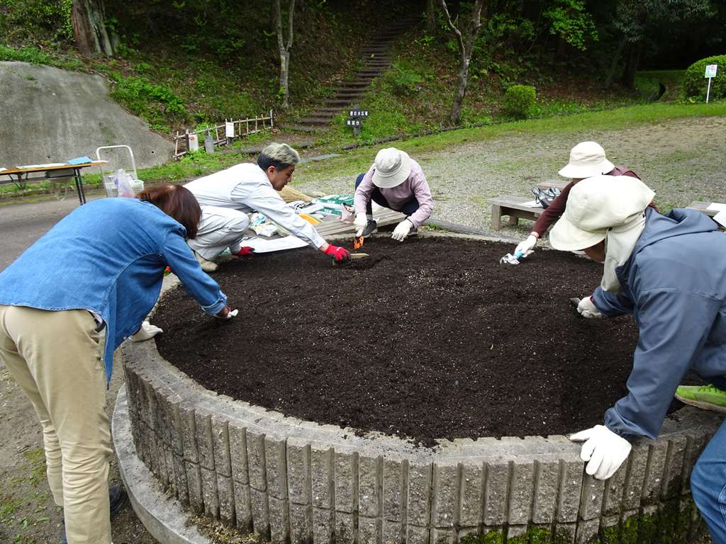土づくりの様子