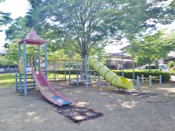 川合南公園遊具画像1