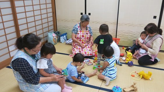 子育てサポーター　活動の様子