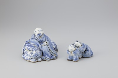 染付四睡置物　/荒川豊蔵　/大正15年