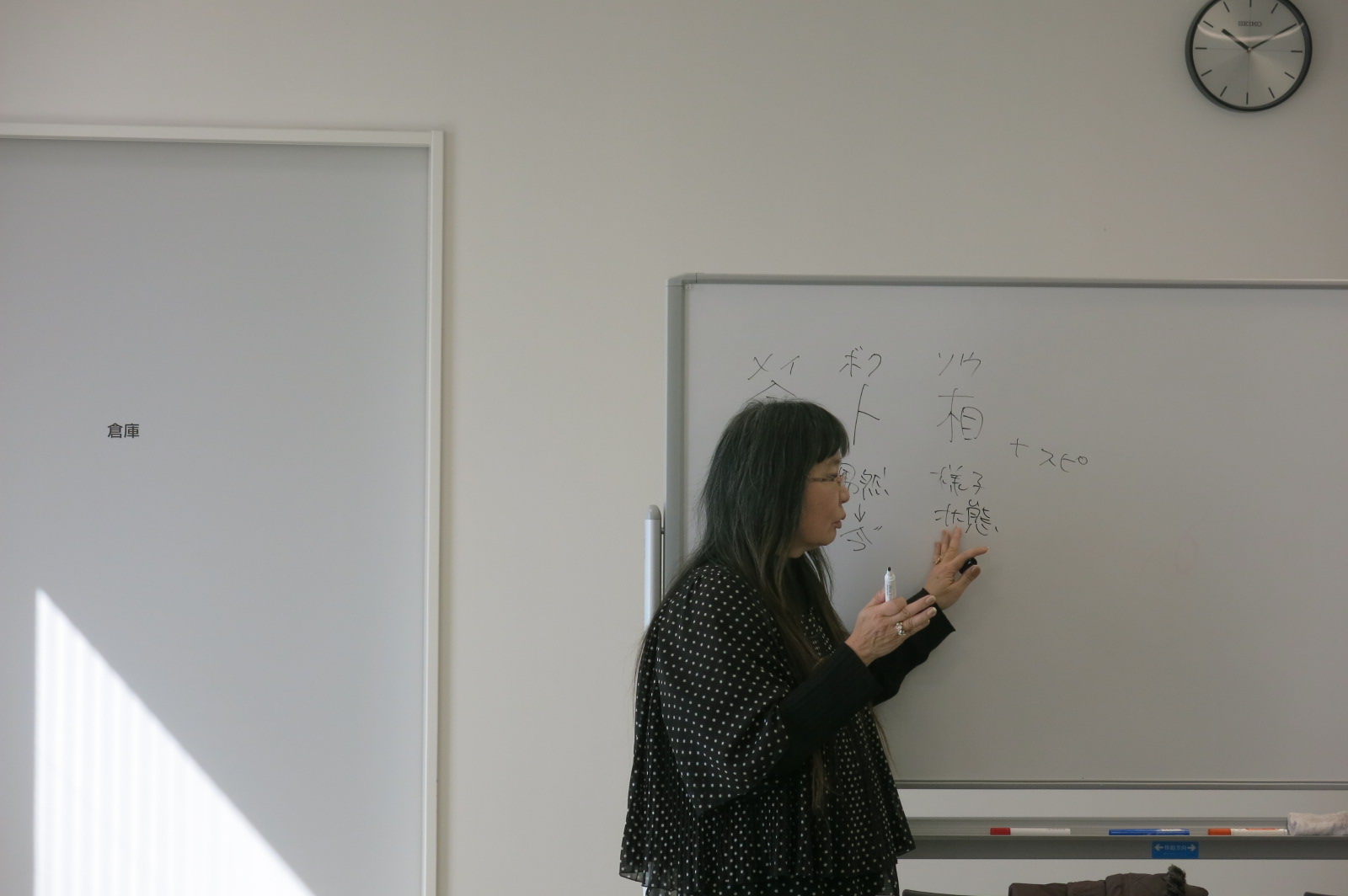 手相占いの様子の写真