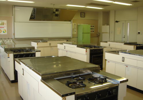 料理実習室（2F）