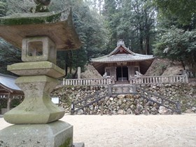 大森神社境内